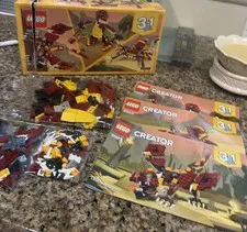 LEGO CREATOR 3in1 31073 Mythical Creatures, New/Damaged Box