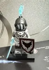 LEGO 71025 CMF Series 19 Fright Knight Minifigure col19-3 Complete New Castle
