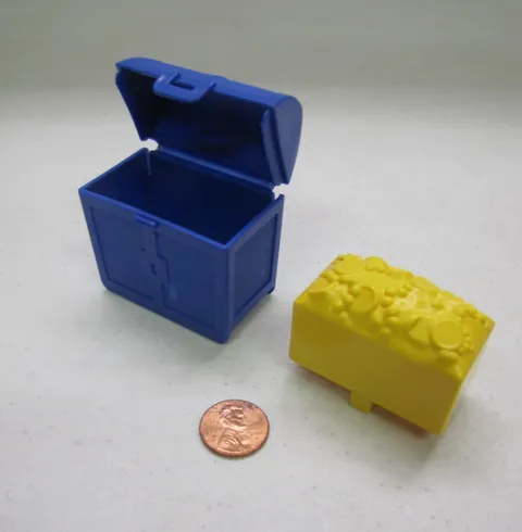 Lego Duplo Blue Treasure Chest Box w/ Yellow Gold Pirate Dora Part Opens Vintage