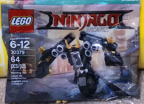 LEGO 30379 The Ninjago Movie Quake Mech Polybag Set NEW SEALED