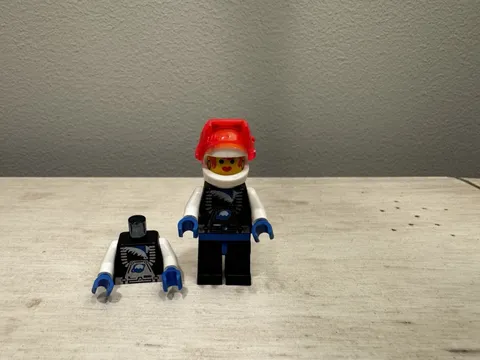 LEGO Ice Planet Female Minifigure Doctor Kelvin