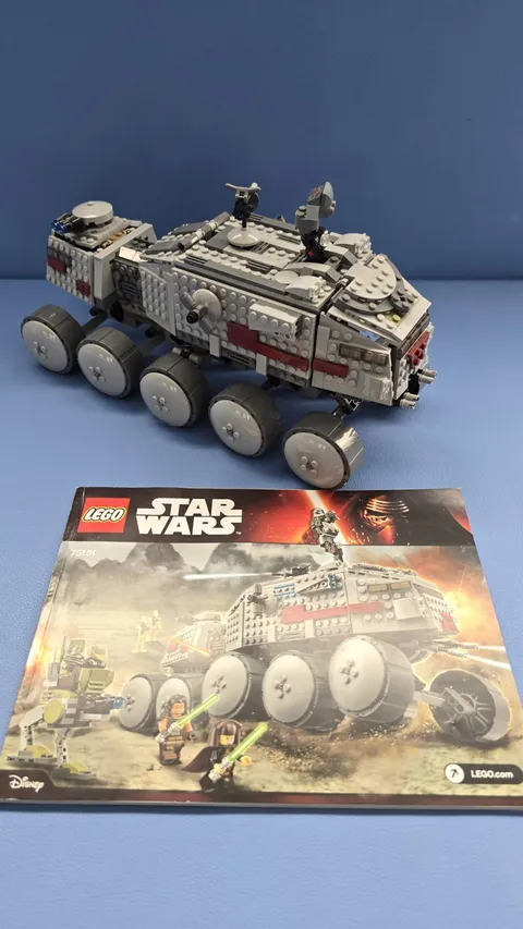 LEGO Star Wars: Clone Turbo Tank (75151)