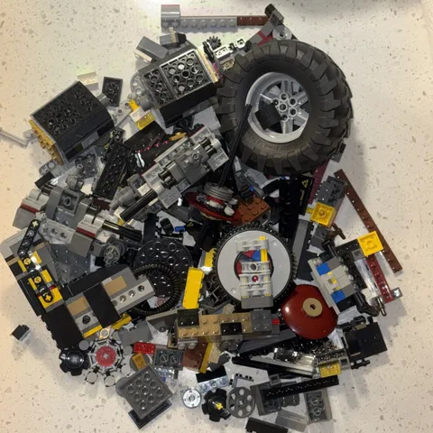 The LEGO Ninjago Movie: Quake Mech (70632), Used, No Minifigures, 90+% complete