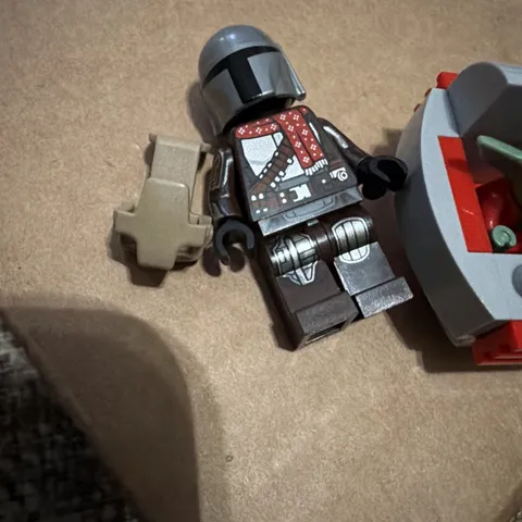 LEGO Star Wars Mandalorian & Grogu Minifigures with Pram. Advent Calendar 2021