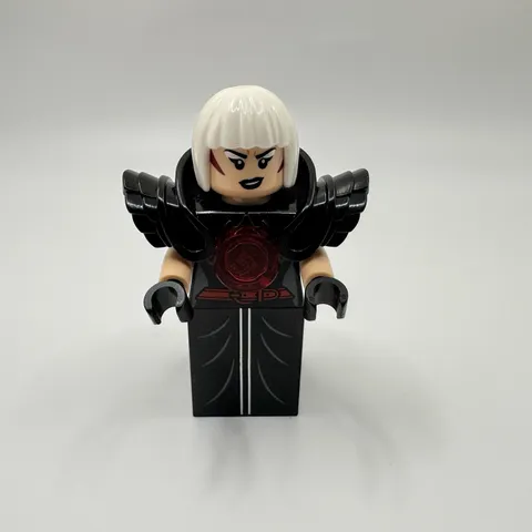 LEGO Batman Movie Magpie Minifigure SH0333 70903 Villian DC Comics Retired 2017