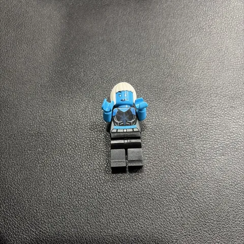LEGO Marvel Super Hero Killer Frost Minifigure DC Comics sh0472 2B
