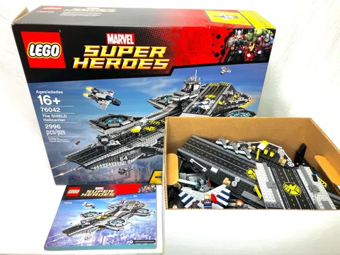 LEGO Marvel The SHIELD Helicarrier (76042) Power Function Motor Lights CIB 100%