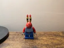 LEGO SpongeBob SquarePants Mr. Krabs Bob005 2006 Minifigure MINT CONDITION