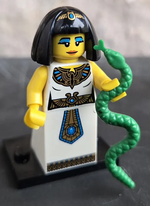 Lego Egyptian Queen Minifigure Collectible Series 5 Complete
