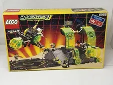 1991 LEGO Blacktron 6988 Alpha Centauri Outpost + Box & Manual - Incomplete Read