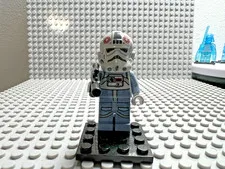 LEGO Star Wars Minifigure - AT-AT Driver - SW1104