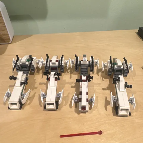 LEGO Star Wars BARC speeders -Lot of 4. Includes extra missile,