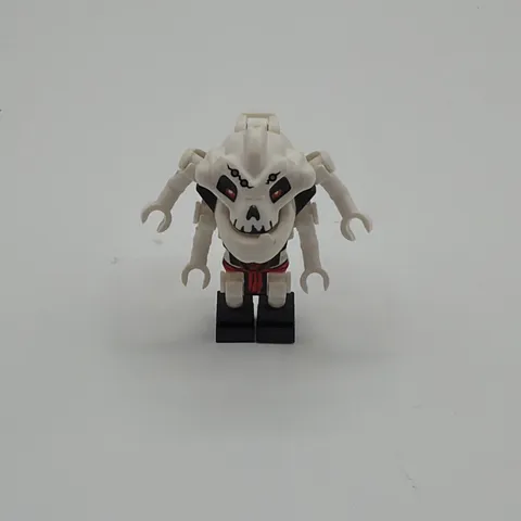 LEGO Ninjago Vintage 2011 Samukai Minifig Minifigure Retired Skeleton