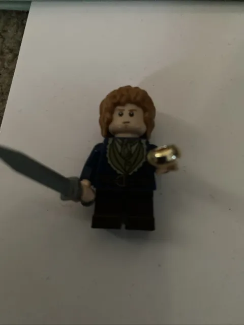 LEGO Lord of the Rings Bilbo Baggins LOR093 From Set 79018 w/ Sting and Ring