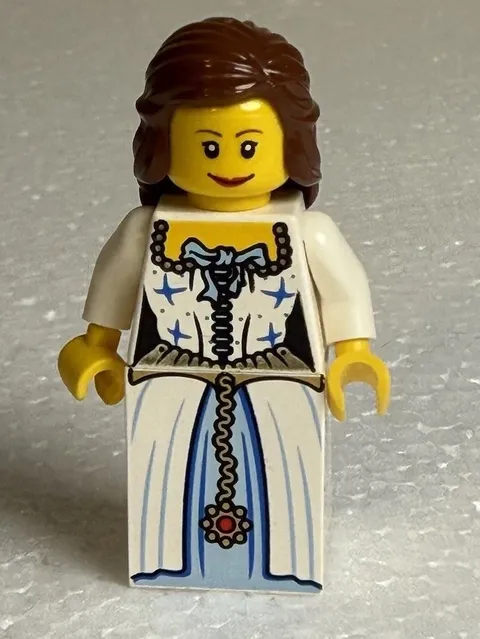 LEGO 2 Sided Minifigure Bride Pirate Castle Renasaince Hair Fancy Dress Princess