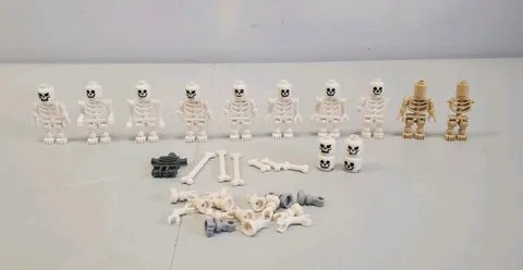 LEGO Skeleton Minifigure Lot Of 10 Army Halloween Pirates Castle Scary Parts