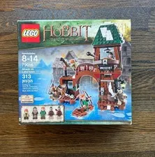 ***FREE SHIPPING*** LEGO 79016 Attack on Lake-town