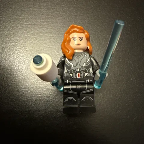 Black Widow LEGO Marvel Avengers Minifigure from set 76196