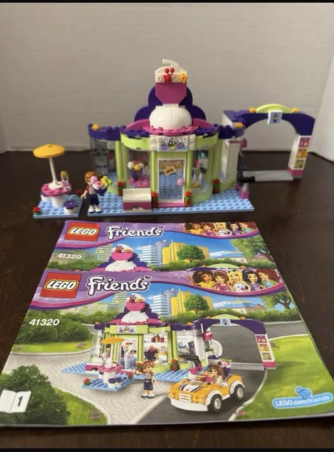 LEGO Friends 41320 Frozen Yogurt Shop w/ Box & Manuals - Missing Olivia & Car