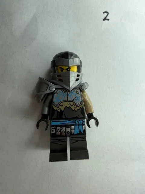 Lego Hero Nya 71721 71720 71717 Master of the Mountain Ninjago Minifigure 