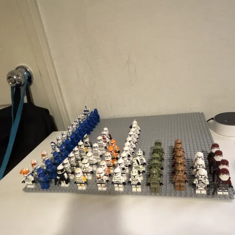 LEGO Star Wars Clone Trooper Minifigure Lot 70+ minifigures mint conditions