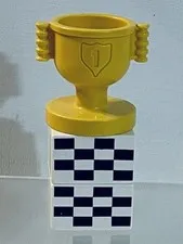 Lego Duplo Disney Pixar Cars #10924 Yellow Trophy Cup.