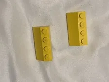 1 X 4 Yellow Slope Lego Lot Of 2