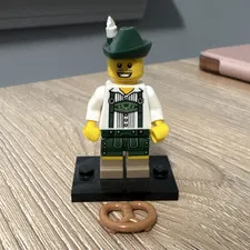 LEGO Minifigure Oktoberfest Bavarian Man with Pretzel