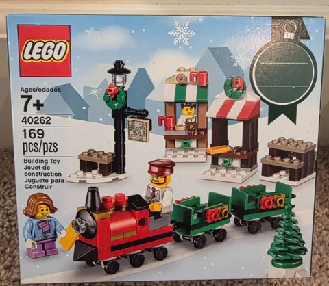 MISB Lego Seasonal 40262 169 pcs Christmas Train 3 minifigures Ages 7+