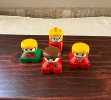 Vintage Duplo Lego Square Body Base People Figures Set of 4