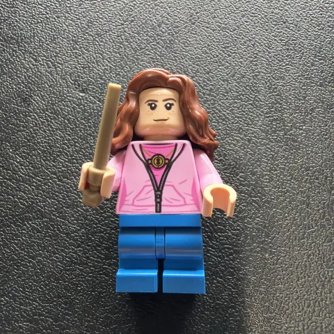 New LEGO Hermione Granger, Bright Pink Jacket Minifigure - 75947 (hp181)