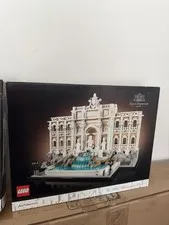 lego trevi fountain BNIB