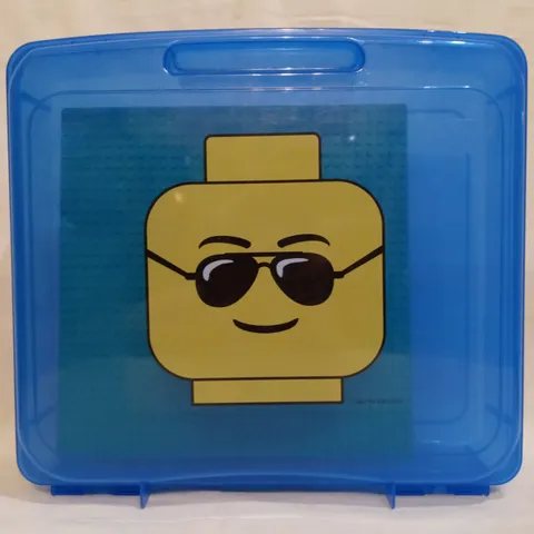 2013 LEGO Blue Project Case 2856205 With LIGHT Green Baseplate 32x32 Stud (10")
