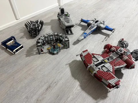 LEGO Star Wars Marvel Lot X-Wing 75149 Transporter 75103 Hall of Armor + More
