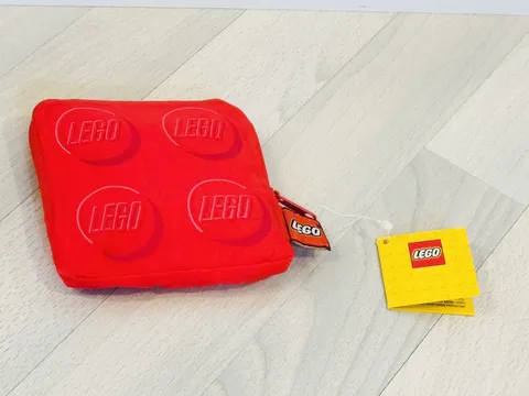 Lego Reusable Tote Bag 852858 Red Lego Brick Pattern Zippered Pouch New with Tag
