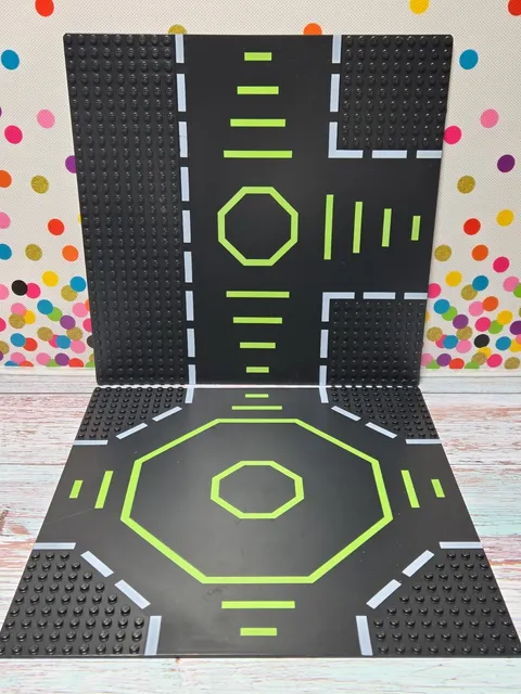 Lego 6710 Landing Pad Base Plates Alpha Centauri Outpost Blacktron Space