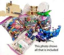 LEGOS💥Disney LOT💥Figures💥Booklets💥Bag of LEGOS