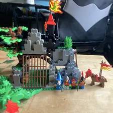 LEGO Castle Dark Dragons Den 6076 INCOMPLETE