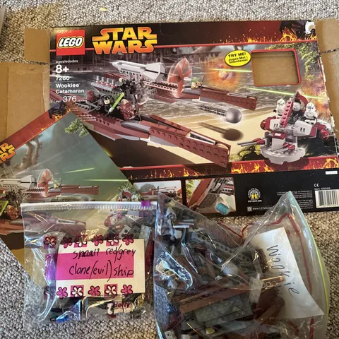 LEGO Star Wars Wookie Catamaran Set 7260 With All Pieces! Open Box