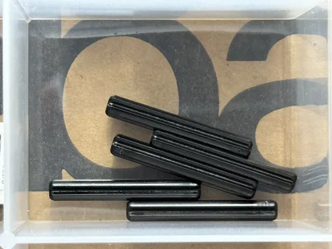 LEGO Parts - Black Technic, Axle 4L - No 3705 - QTY 5