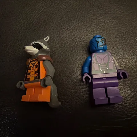 LEGO Marvel Super Heroes Set 76020 Knowhere Escape Mission Rocket & Nebula