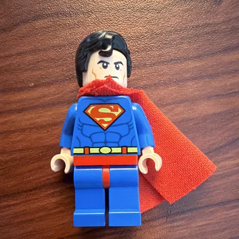 LEGO Superman Minifigure sh0156 DC Super Heroes Justice League 76040 Retired