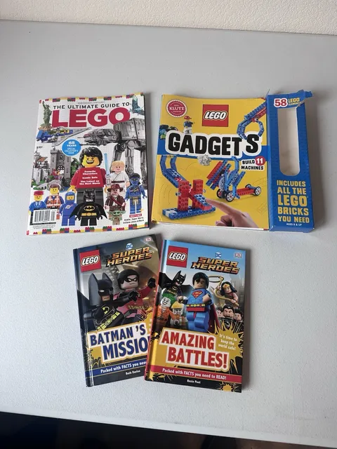 Lot of 4 Lego Books DC Heroes Gadgets Activities Guide (No Bricks) Magazine