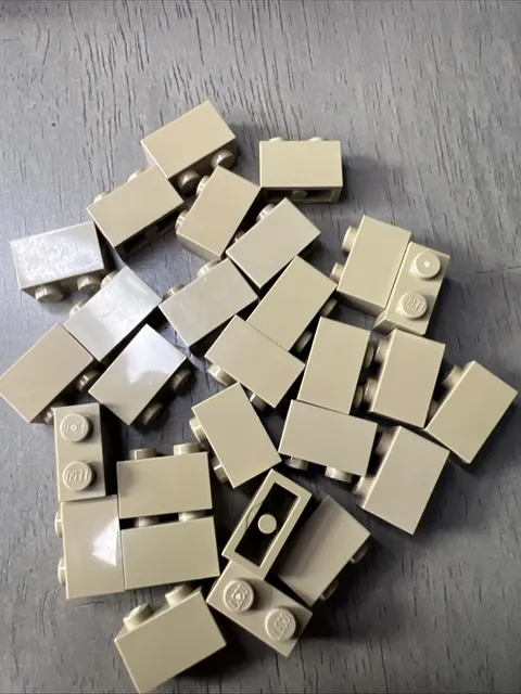 LEGO 3004 Dark Tan Brick 1x2 - 28 Pieces