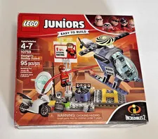 New LEGO Juniors: Elastigirl's Rooftop Pursuit 10759 Incredibles 2 Scuffed Box