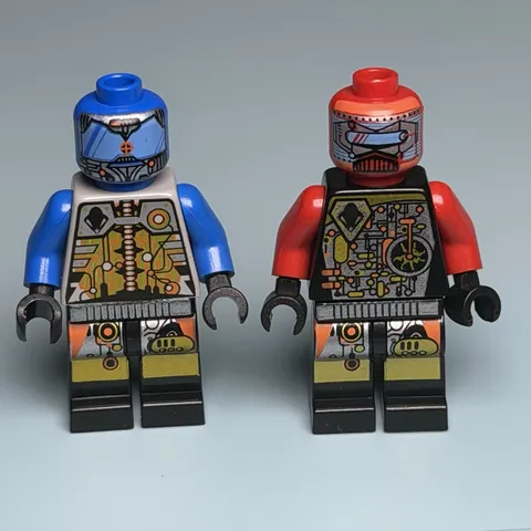 LEGO Minifigure Lot Of 2 UFO Space Alien Blue Red Droid sp043 - 6975 A6