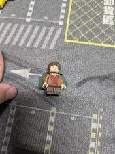 LEGO The Lord of the Rings Frodo Baggins Minifigure Hobbit Sting 9472 lor028
