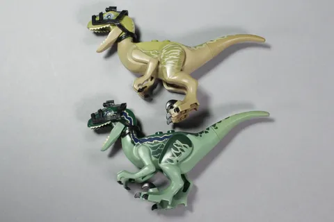 Lego Jurassic World Teal & Green Velociraptor Dinosaur Figures 75917 w Bridles