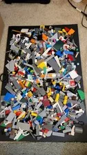 5.5 lbs Lot of Assorted LEGOS (Bricks, Pieces and Parts) Bulk #D