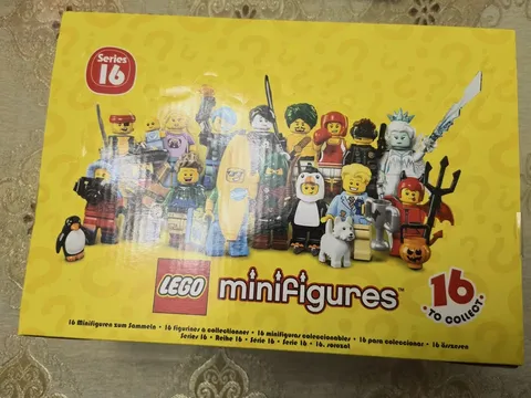 LEGO 71013 Minifigures Series 16 Original Case 60 Bags Per Case Brand-New&Sealed